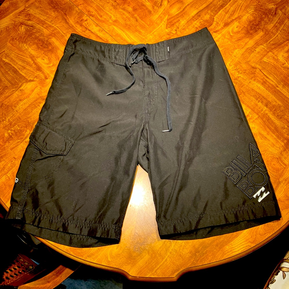 Billabong board shorts size 32